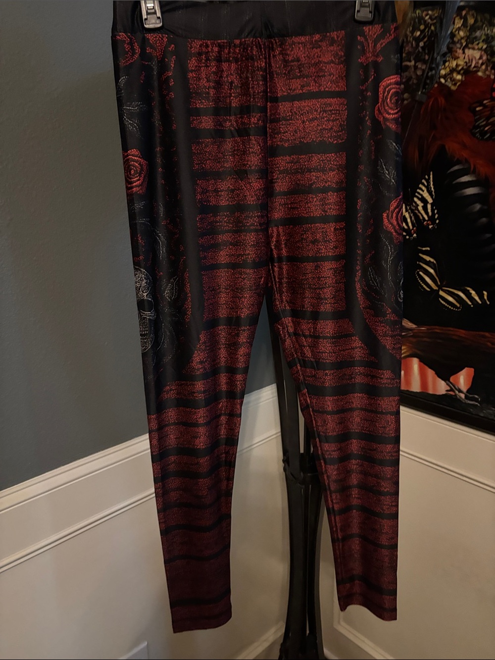 Halloween Black and Red Striped Rose Print Leggings - Halloween store - M
